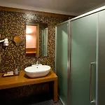 Thai Si Royal Thai Hotel