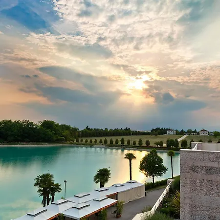 Hotel Thai Si Royal Thai Lovadina