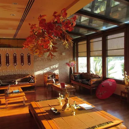 Thai Si Royal Thai Hotel