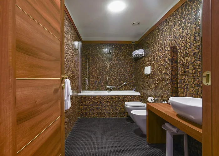 Thai Si Royal Thai Hotel