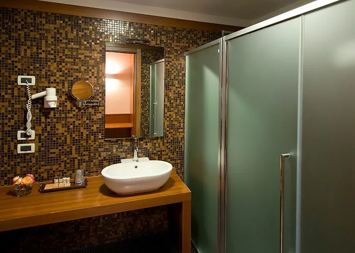 Thai Si Royal Thai Hotel