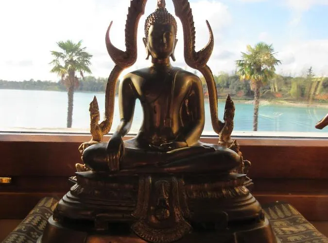 Hotel Thai Si Royal Thai Lovadina