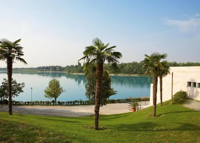 Hotel Thai Si Royal Thai Lovadina