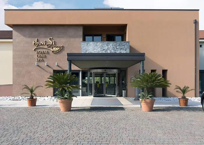 Hotel Thai Si Royal Thai