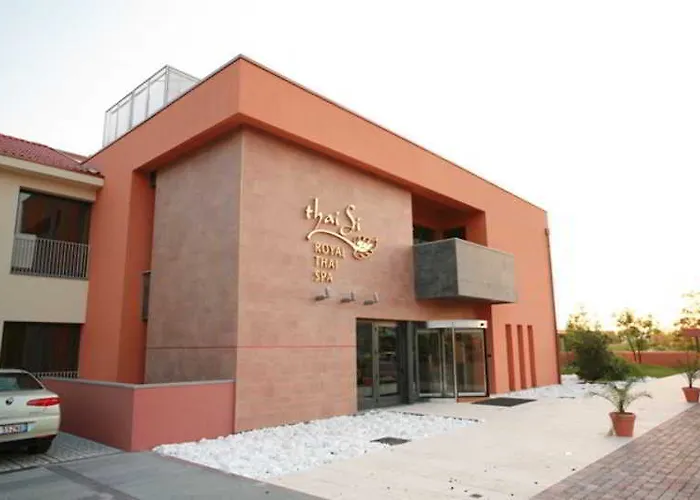 Thai Si Royal Thai Hotel