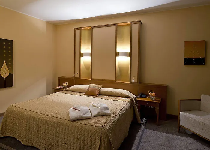 Hotel Thai Si Royal Thai Lovadina