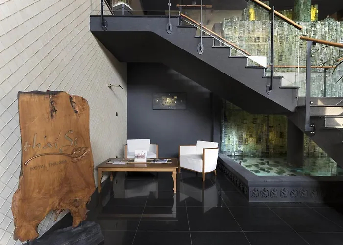 Thai Si Royal Thai Hotel Lovadina