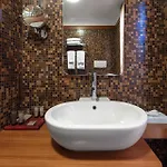 泰希皇家泰式温泉酒店 酒店 4*
