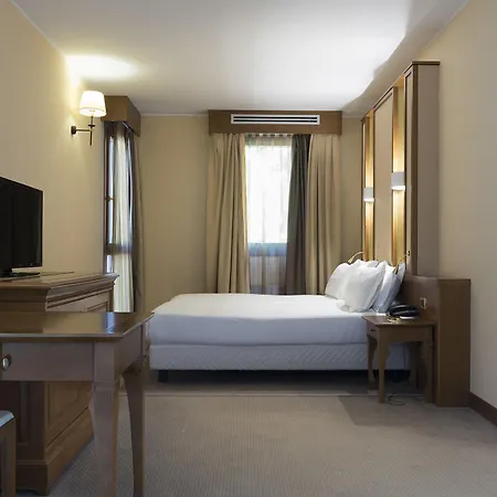 Thai Si Royal Thai Hotel