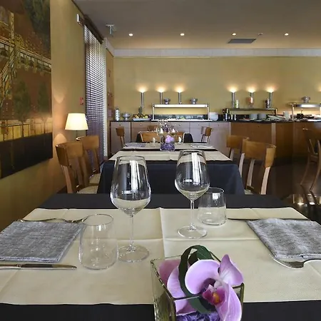 Hotel Thai Si Royal Thai Lovadina