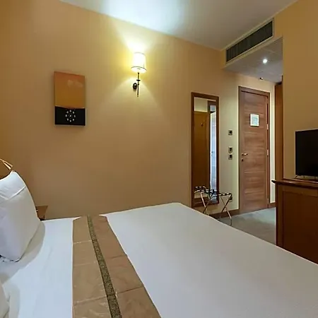 Thai Si Royal Thai Hotel 4*