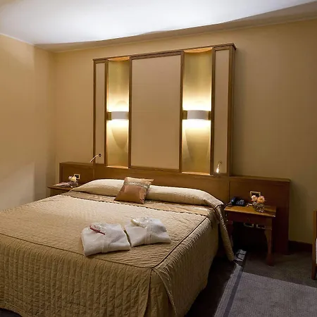 Hotel Thai Si Royal Thai Lovadina
