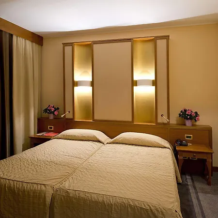 Thai Si Royal Thai Hotel