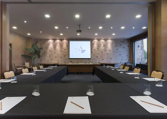 Thai Si Royal Thai 호텔